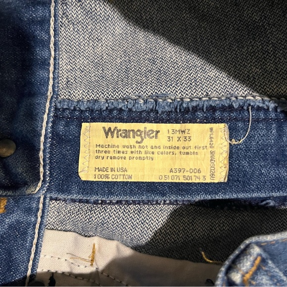 VINTAGE WRANGLER jeans! - Picture 2 of 7